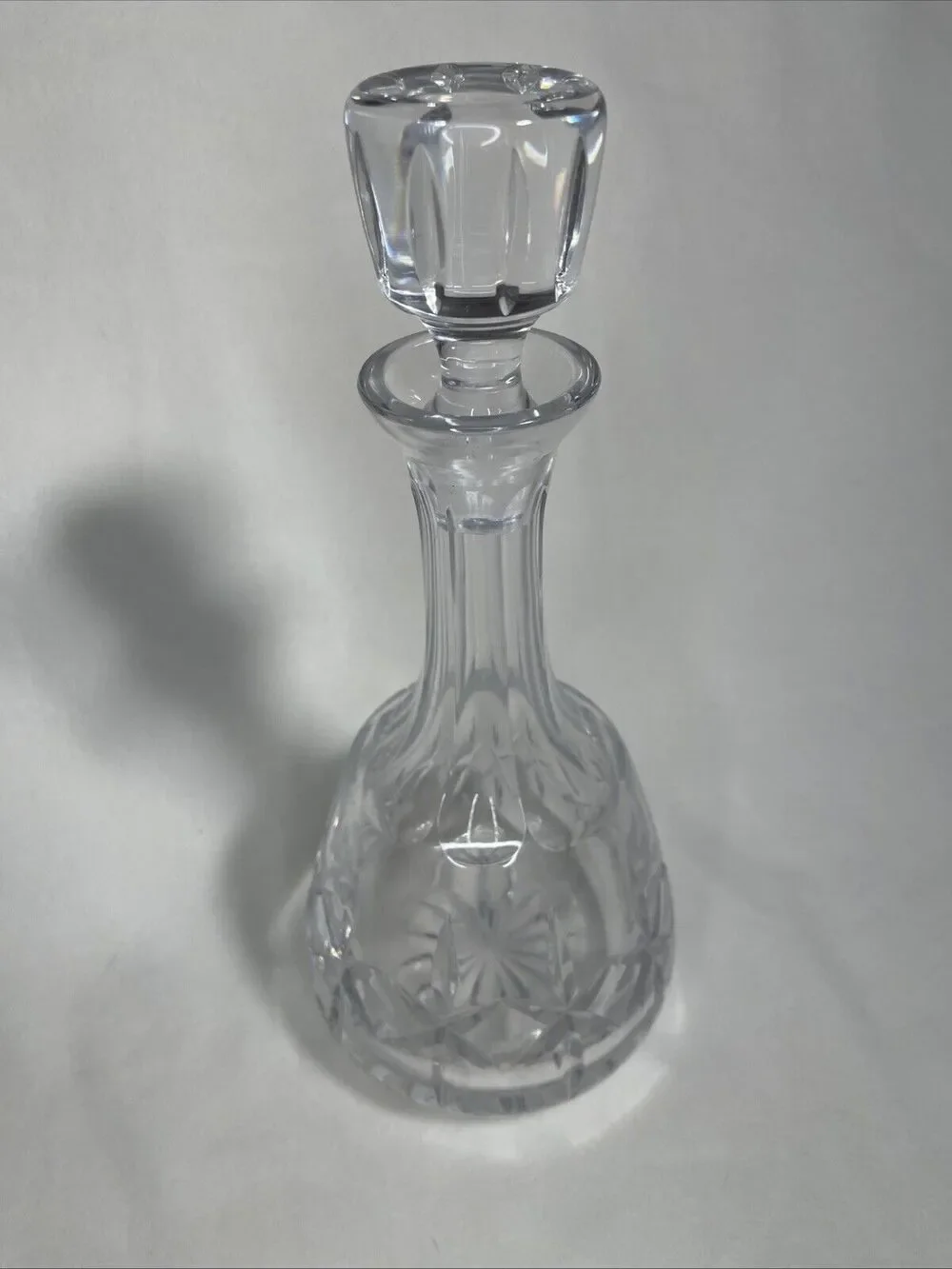 ATLANTIS FERNANDO WINE DECANTER WITH STOPPER 11.5